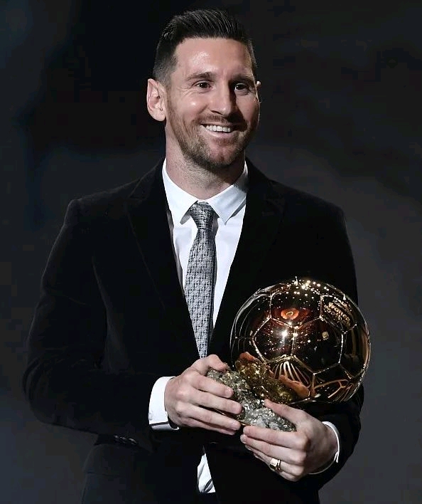 瓜迪奥拉的“毒奶”：一场建议如何将哈维·阿隆索推向悬崖边缘（瓜迪奥拉“毒奶”发威：一句建议如何把哈维·阿隆索逼上绝境）