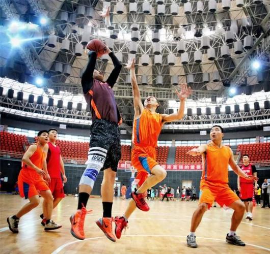 吉尼亚克墨西哥豪宅曝光，十年424场221球（墨西哥豪宅内景曝光：吉尼亚克十载424战攻入221球）