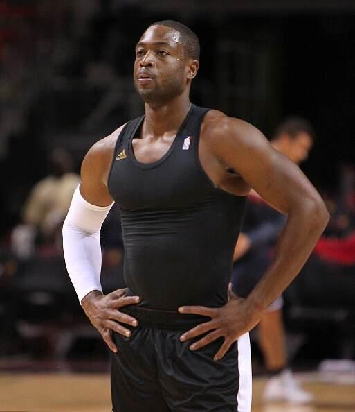 血脉or幽灵？广州豹“正宗”之争撕裂球迷，谁是广州真魂？（血统还是幻影？广州豹正统之争撕裂球迷，谁才是广州之魂？）