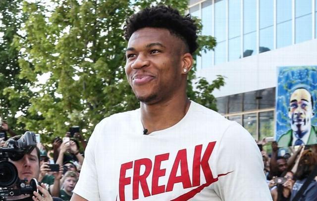 剑南春｜米兰1-0国米，普利希奇制胜，恰20点球被迈尼昂扑出（剑南春｜米兰1-0小胜国米：普利希奇制胜，迈尼昂扑出恰尔汗奥卢点球）