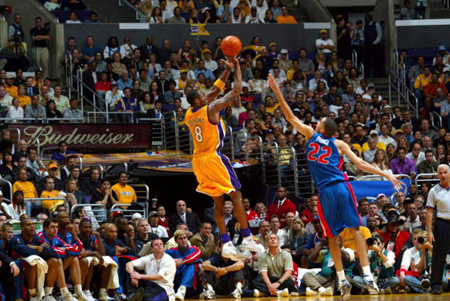 西班牙足协杯冠军奥伦塞国王杯连斩两支西甲球队，挺进第三轮（国王杯赛场，西协杯冠军奥伦塞连淘两支西甲队，杀入第三轮）