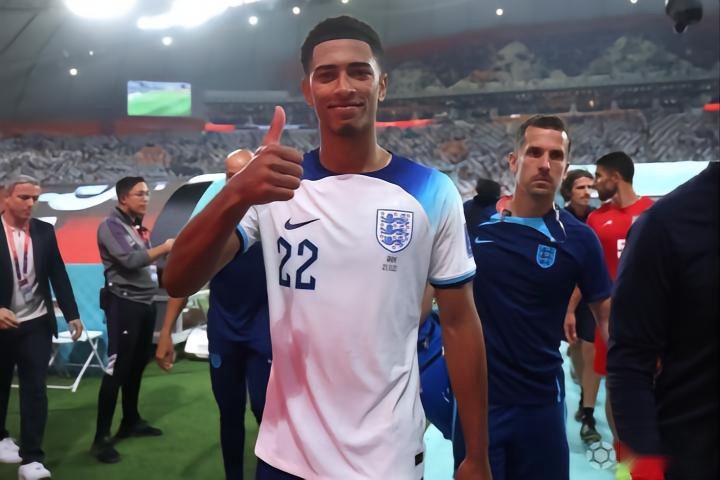 里奇：我的助攻？普利希奇就像磁铁，球似乎都在朝他飞去（里奇谈助攻：普利希奇像磁铁，皮球总往他那儿飞）