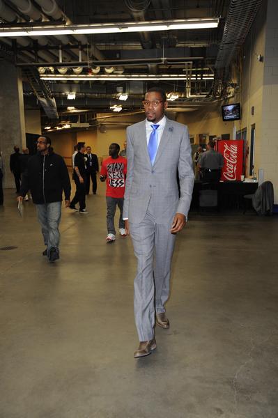 沃尔夫斯堡vs勒沃库森：马耶尔、阿诺德首发，希克、格里马尔多出战（沃尔夫斯堡对阵勒沃库森：马耶尔、阿诺德先发，希克、格里马尔多登场）